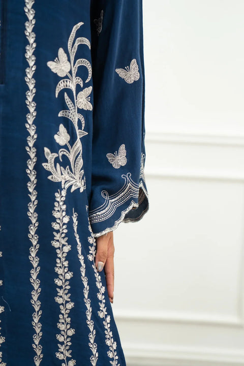 1 Piece Embroidered Raw Silk Kaftan