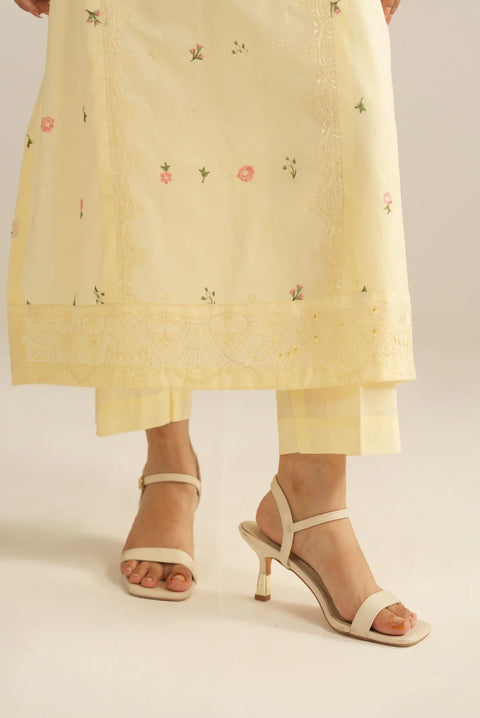 2 Piece Embroidered Lawn Suit