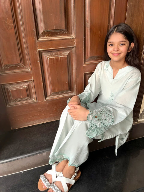 2 Piece Embroidered Lawn Co-Ords Set