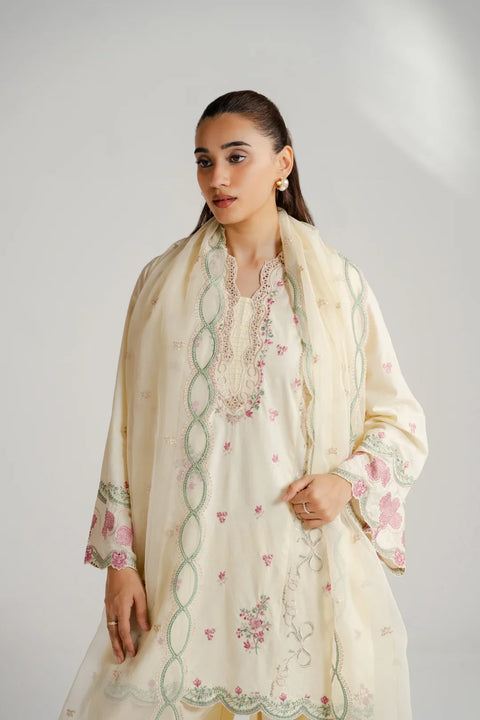 3 Piece Embroidered Lawn Suit